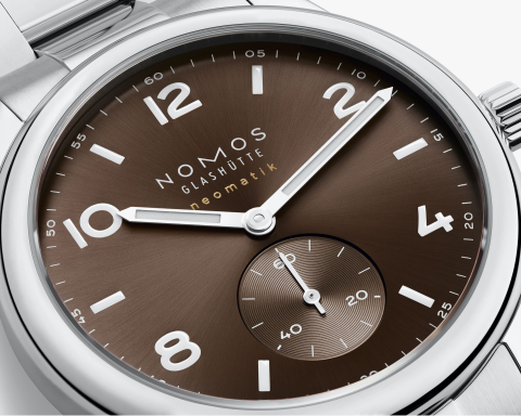 Nomos Club Sport Neomatik
