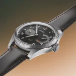 Oris ProPilot Calibre 111 01 111 7808 4164-07 6 20 19LC, siyah kadran, tırtıklı bezel ve kahverengi deri kayış