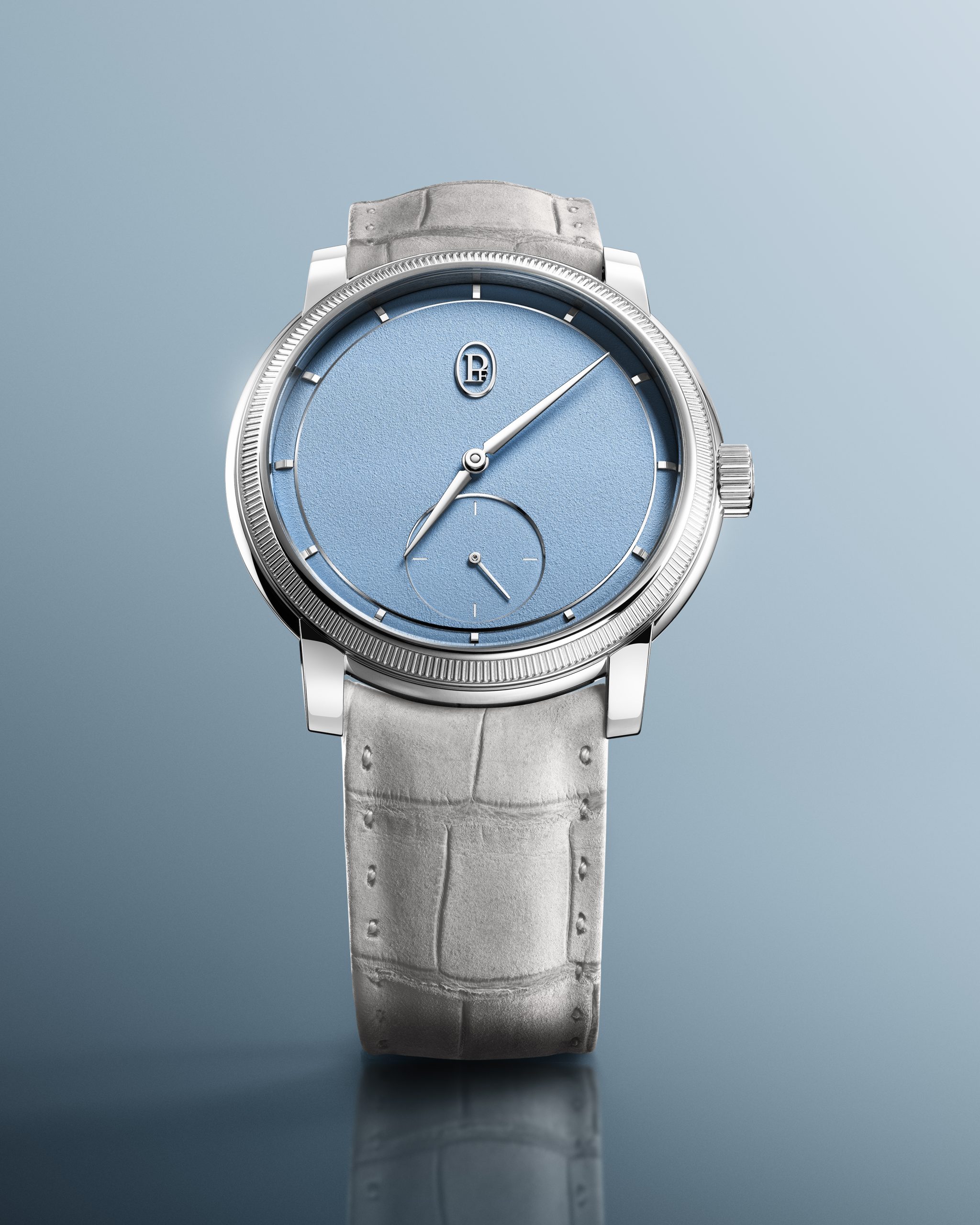 Parmigiani Fleurier Toric Petite Seconde platin kasa ve mavi kadran