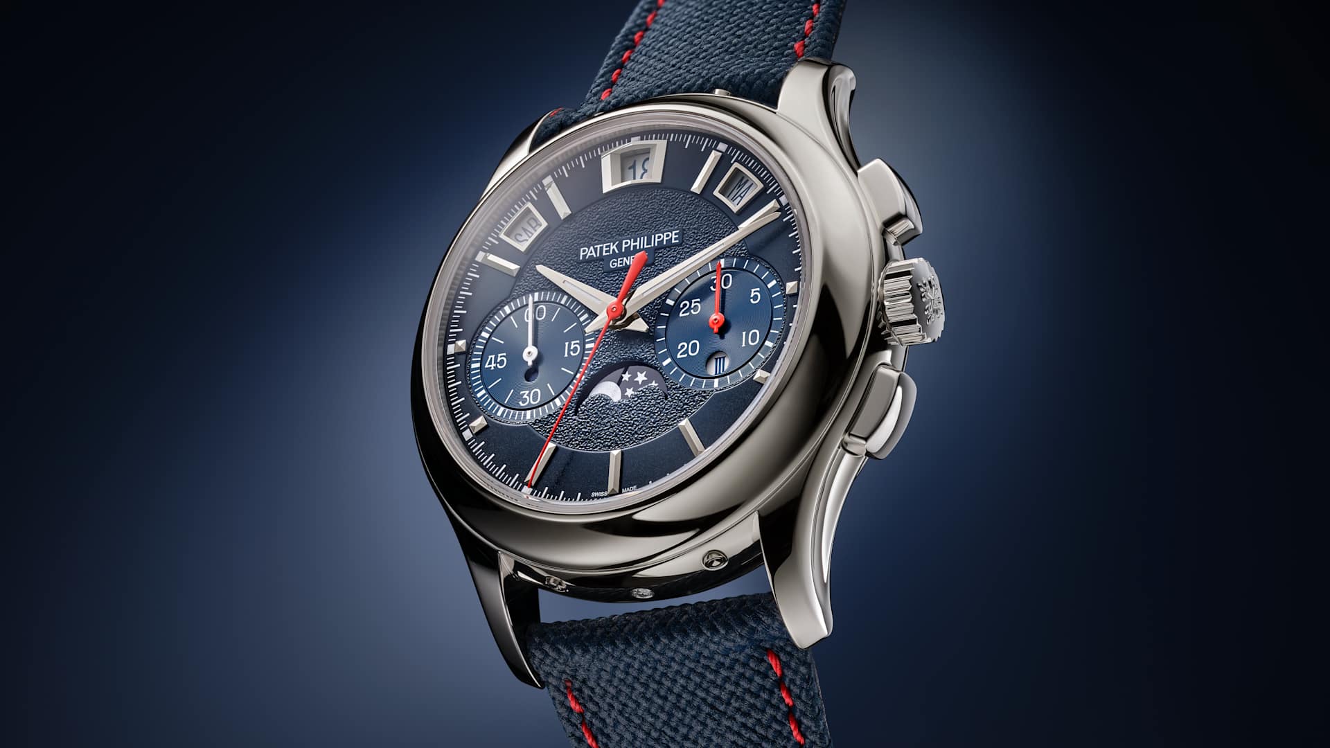Patek Philippe 5978P-010 platin ani daimi takvimli kronograf