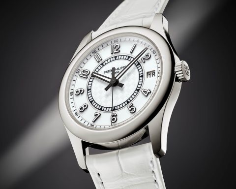 Patek Philippe Calatrava 7007G-010 beyaz kadranlı Milano 2026 modeli