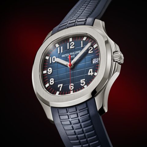 Patek Philippe Aquanaut 5167A-014 mavi kadranlı yatay görünüm